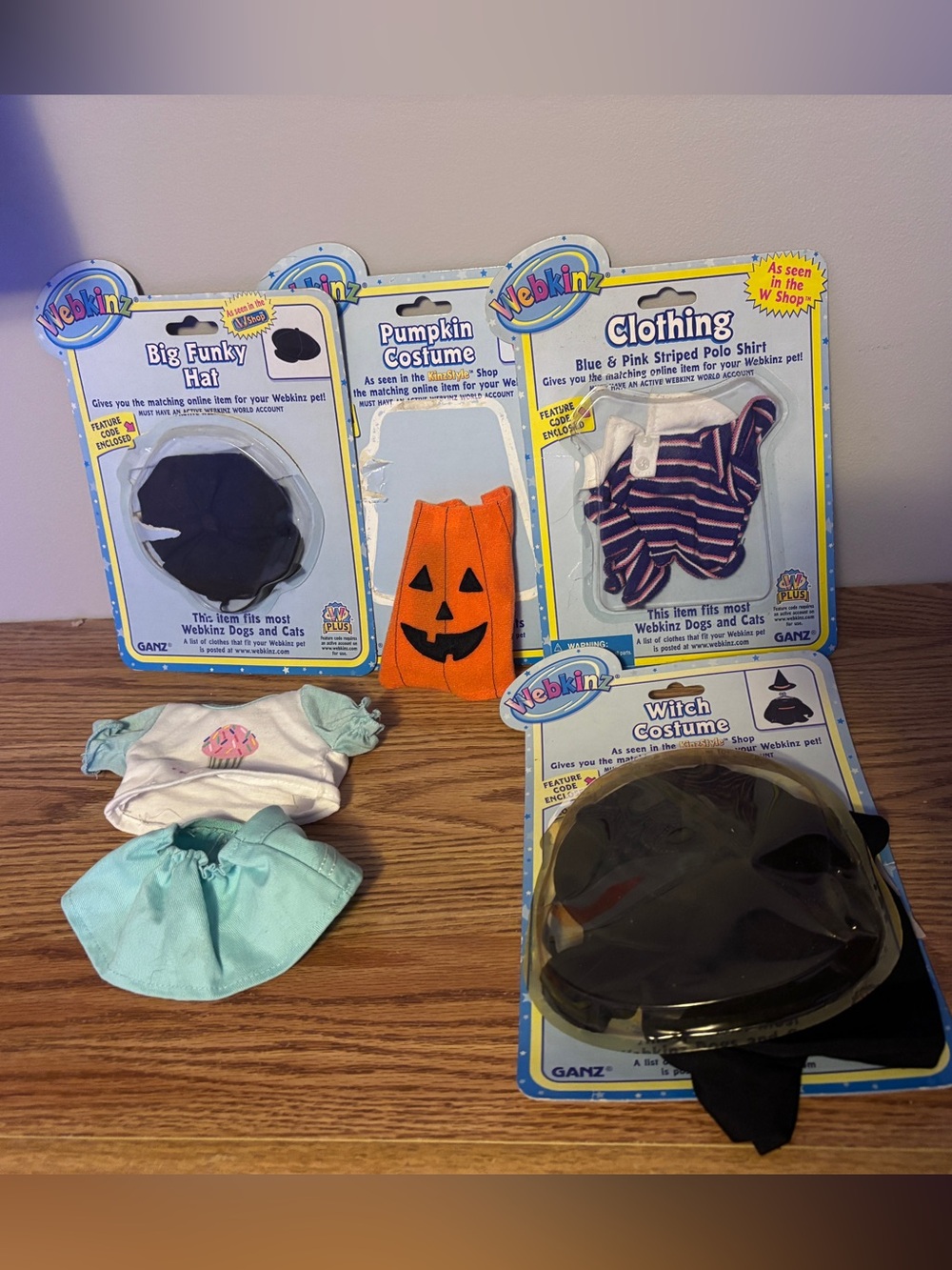 Webkinz clothing lot